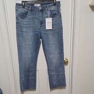 Risen Brand Women's Blue Cropped Jeans